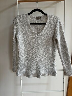 Lilla P Cream Bouclé V-Neck Sweater